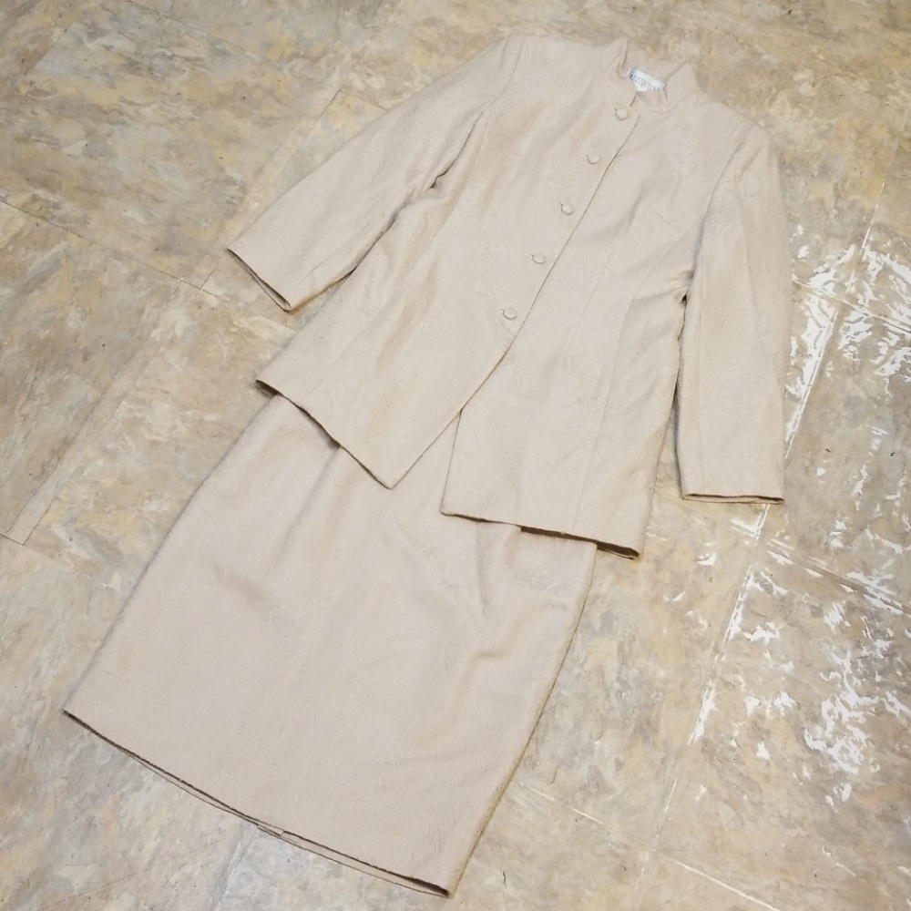 Tan skirt & jacket set